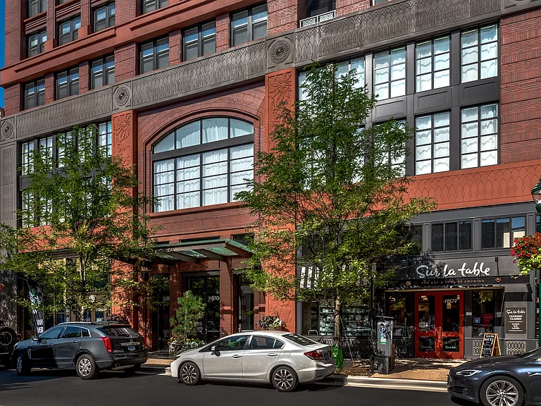 The Henri At Pike & Rose — Photo 34