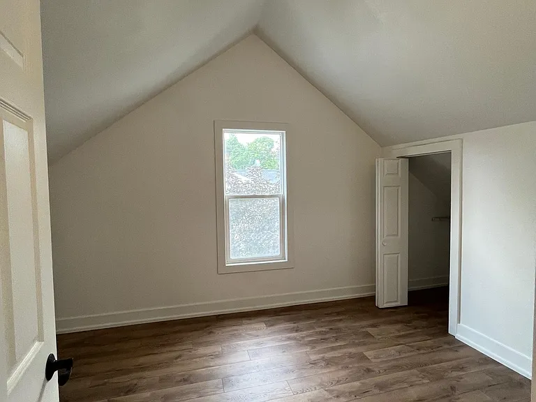858 Baxter St SE — Photo 27