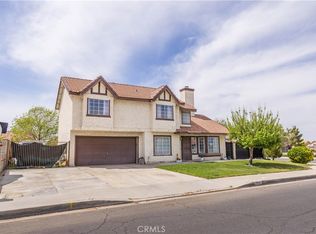 37543 Monarch St, Palmdale, CA 93552