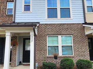 317 Rosapenna Ln, Cary, NC 27519