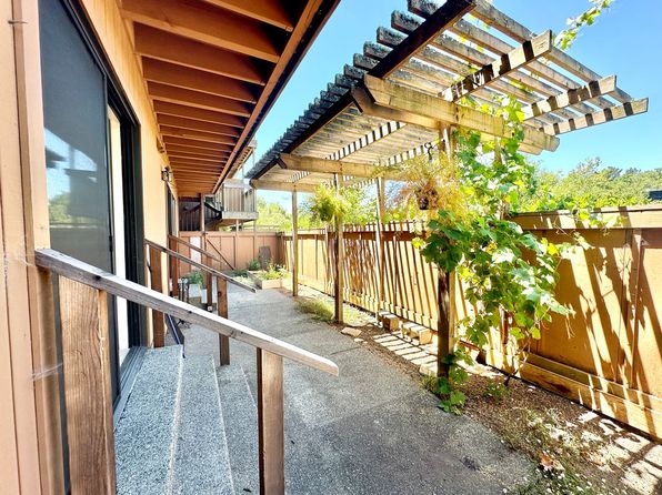 1-35 Birdsnest Court, 1-35 Birdsnest Ct #7, Mill Valley, CA 94941