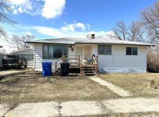 321 3rd St, Frobisher, SK S0C0Y0