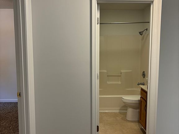 5th image of 132 Springside Rd #C5