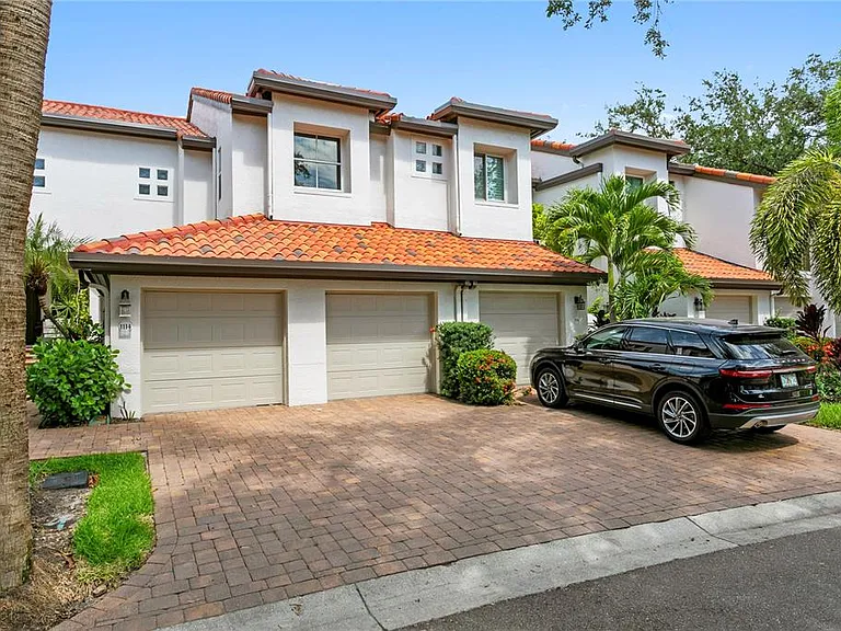 1114 Shipwatch Cir — Photo 3