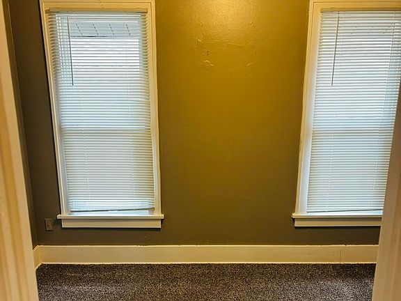 5th image of 518 S Helen St
