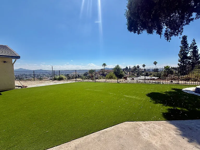 1698 Via Elisa Dr — Photo 2