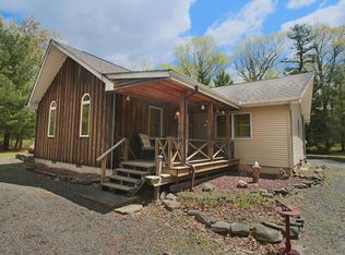 119 Cabin Ridge Rd, Hawley, PA 18428