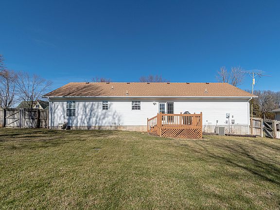 2nd image of 8900 Brookside Circle