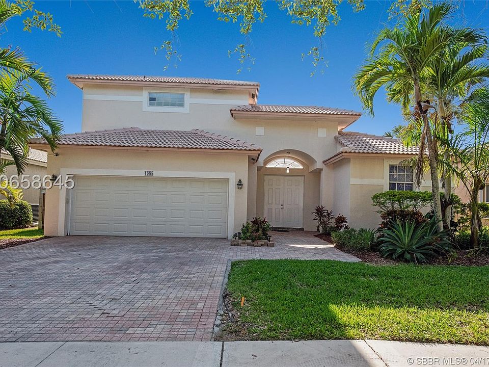 1st image of 1588 NW 171st Ave