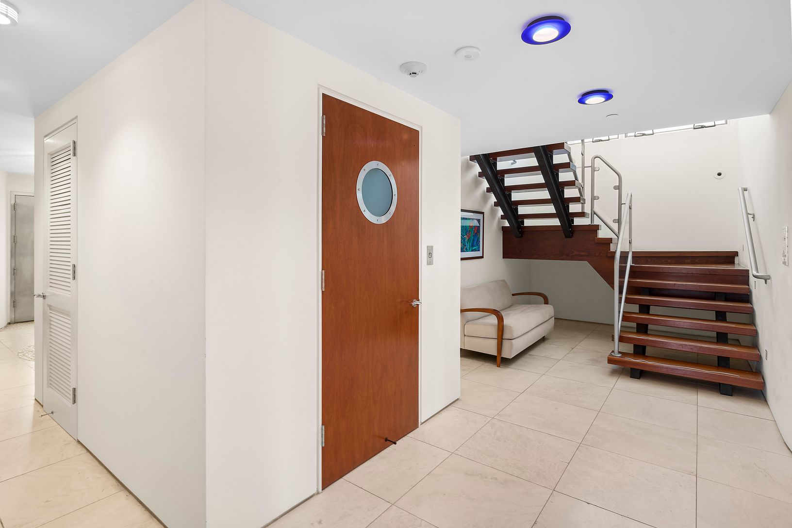 FIRST FLOOR FOYER/STAIRS