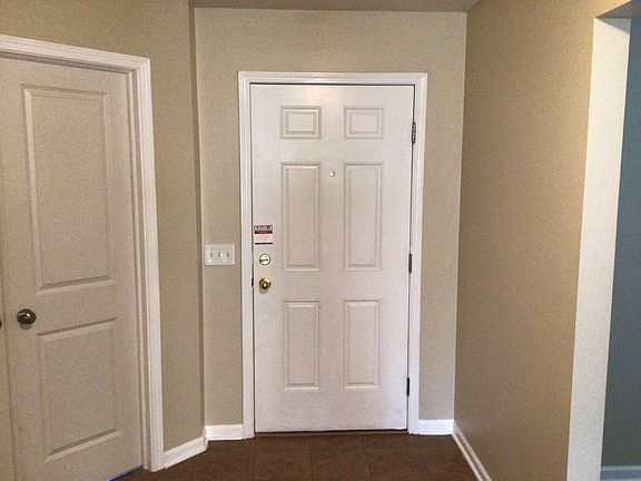 2nd image of 117 Mannaseh Dr E