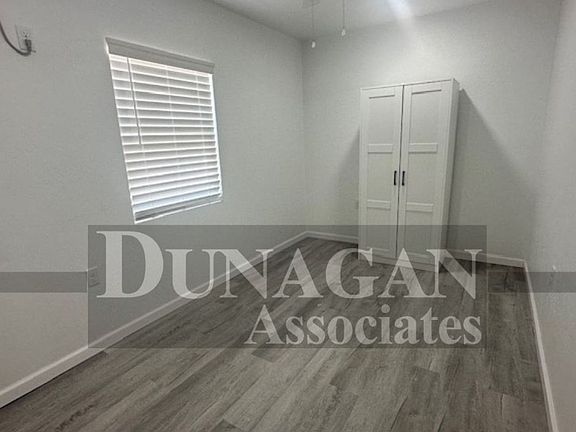 5th image of 602 Irvin St #602