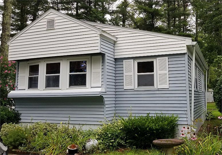 1st image of 4 Parkwood Dr