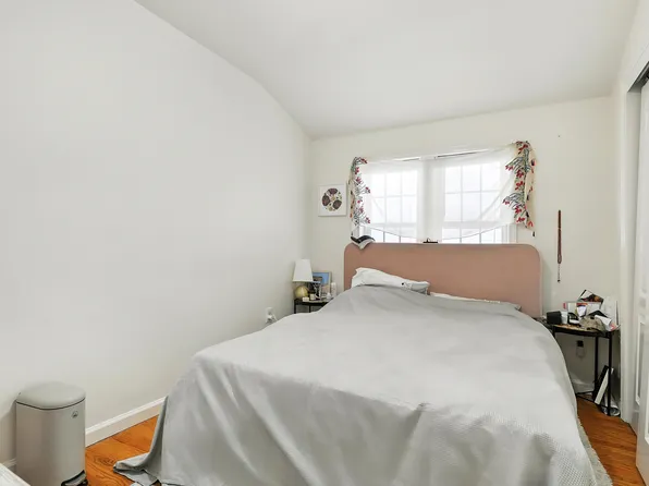 42-19 214th Place image 30 of 44