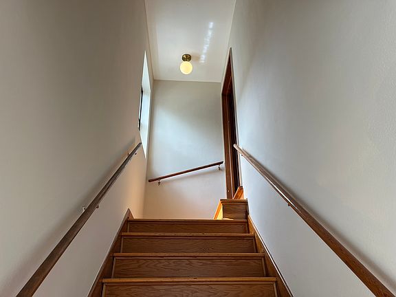 3rd image of 2137 Park St Unit 2