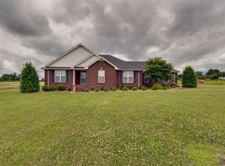 2109 Carthage Rd, Red Boiling Springs, TN 37150
