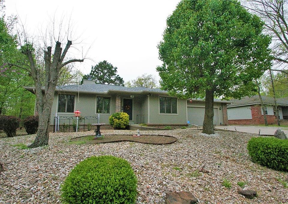 1st image of 16 Islay Cir