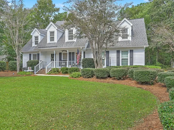 109 Queensbury Cir, Goose Creek, SC 29445