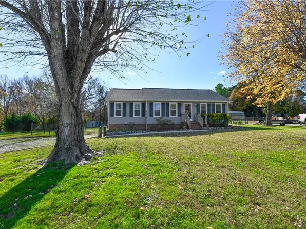 2202 Brandon Station Rd, Pleasant Garden, NC 27313