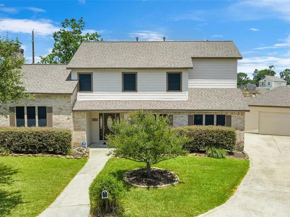 19923 January Dr, Humble, TX 77346