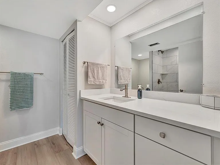 1430 Gulf Blvd #612 — Photo 24