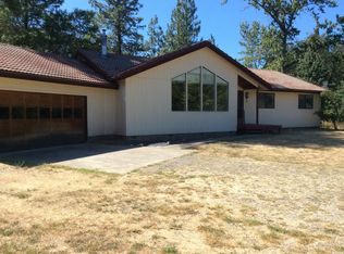 16444 Water Gap Rd, Williams, OR 97544