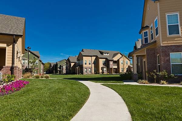 2nd image of 476 Antioch Cir E