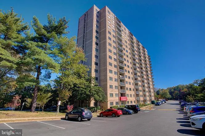 2500 N Van Dorn St #1421 — Photo 12