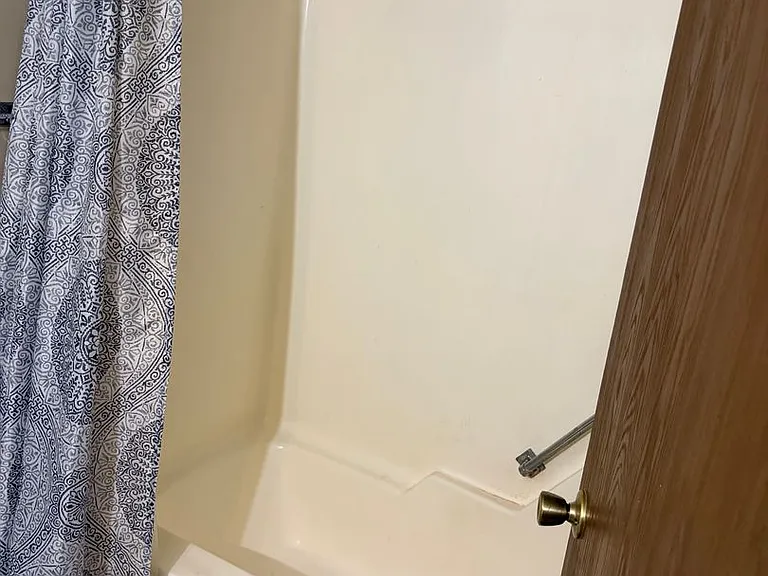 130 S Clay Street — Photo 5