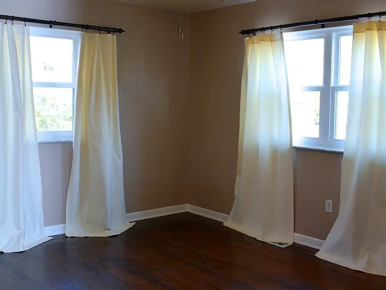 403 Mary Ln — Photo 2