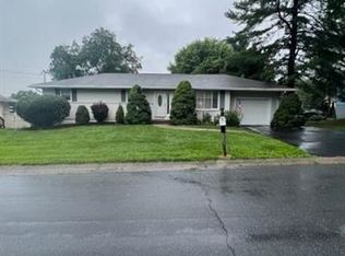 2711 Auburn Ave, Easton, PA 18045