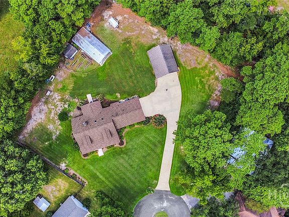 2nd image of 510 Wildwood Court