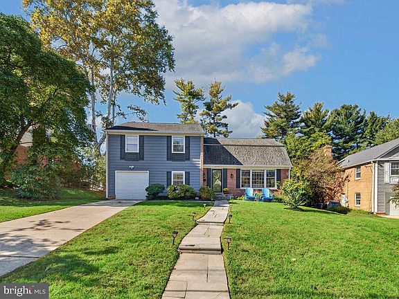 3rd image of 11610 Split Rail Ct
