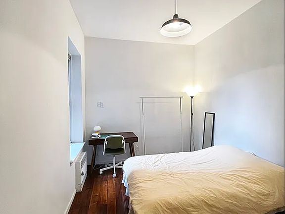 4th image of 140 Claremont Ave APT 1G