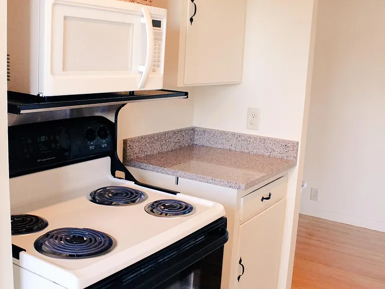 Additional Cabinets & Countertop