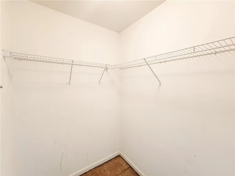 1073 Sparrow Way — Photo 23