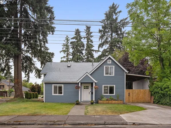 476 SE Cedar St, Hillsboro, OR 97123