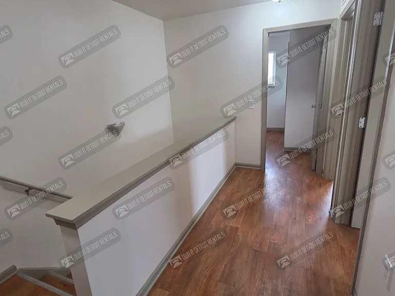 15887 Muirland St — Photo 9