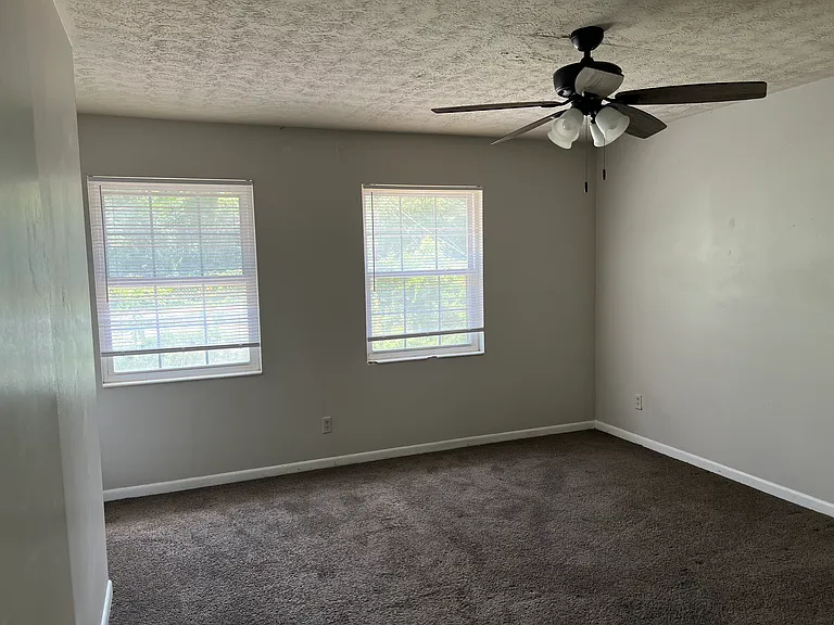 1748 Hartsfield Rd #D — Photo 6