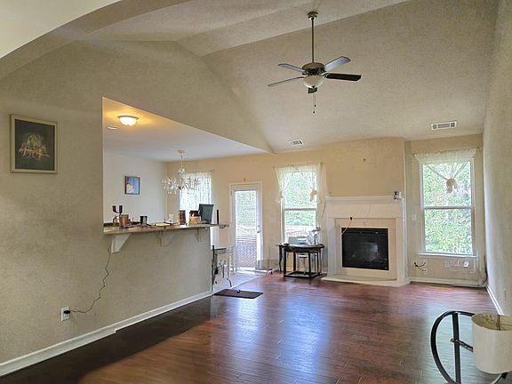 share living room