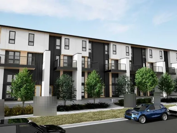 155 N Crimson Ridge Pl NW #825, Calgary, AB T3L 2M4