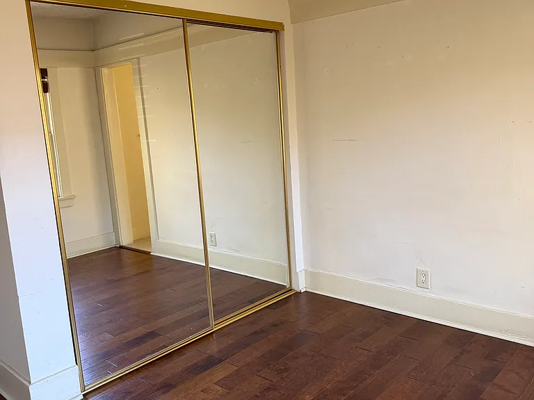 487 Dawson Ave — Photo 6