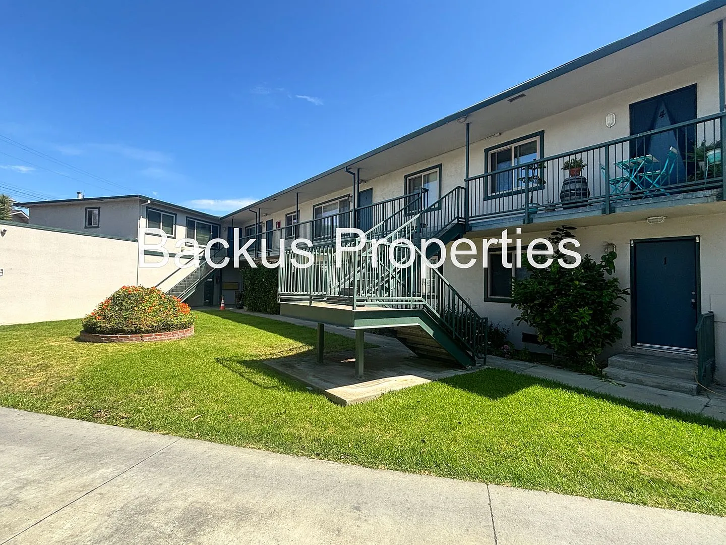 15 San Ramon Cir — Photo 3