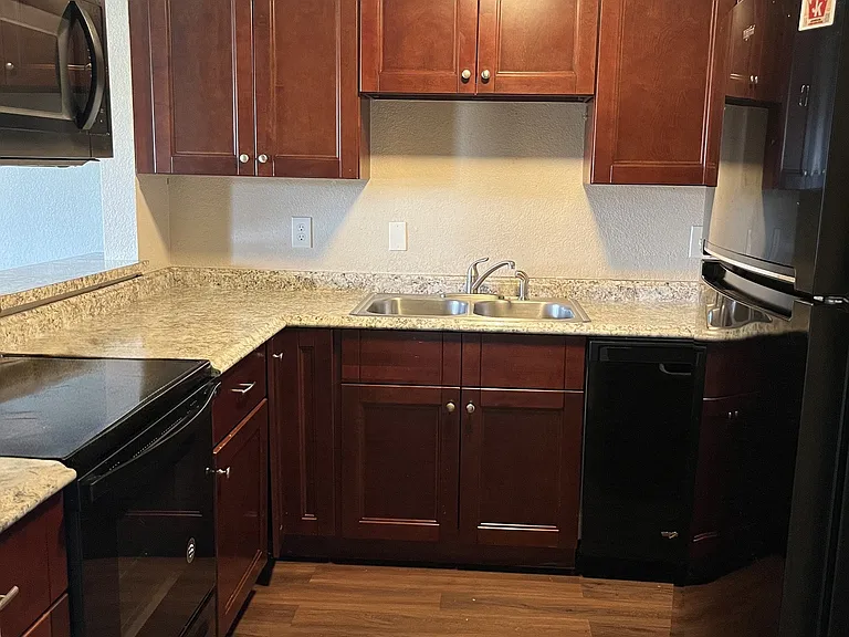 2940 W Arkansas Ave #11 — Photo 2