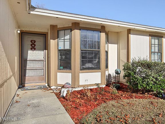 3rd image of 2960 RUSSELL  OAKS Drive