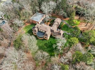 2750 Loch Ln, Charlotte, NC 28226