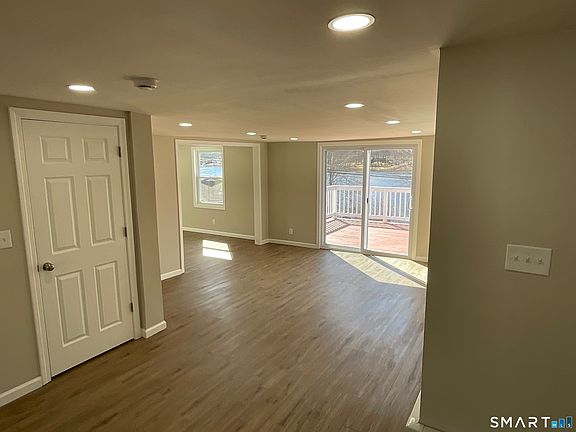 5th image of 200 Pond Hill Road