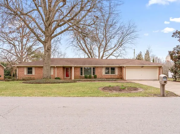 218 Sherwood Dr, Hopkinsville, KY 42240