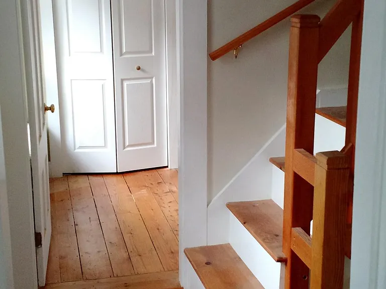 220 Bedford St — Photo 8
