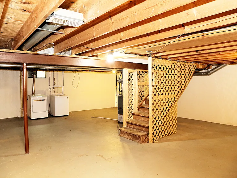1398 Compton Ct 2bed 1bed UPDATED Ranch